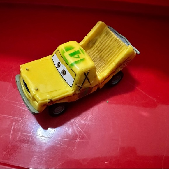 Disney Cars 3, 4 Characters / figures, preloved but in good condition - Picture 6 of 10